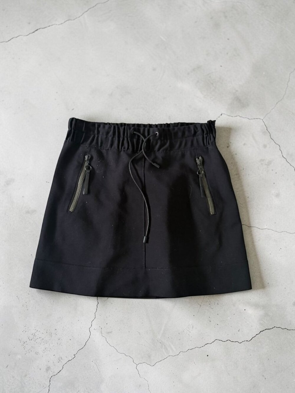 COSTUME NATIONAL Black Tech Skirt Size 38 / US 8